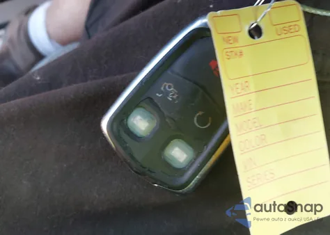 2015 Cadillac Xts Luxury Collection z USA, uszkodzony, nr VIN 2G61M5S33F9195283